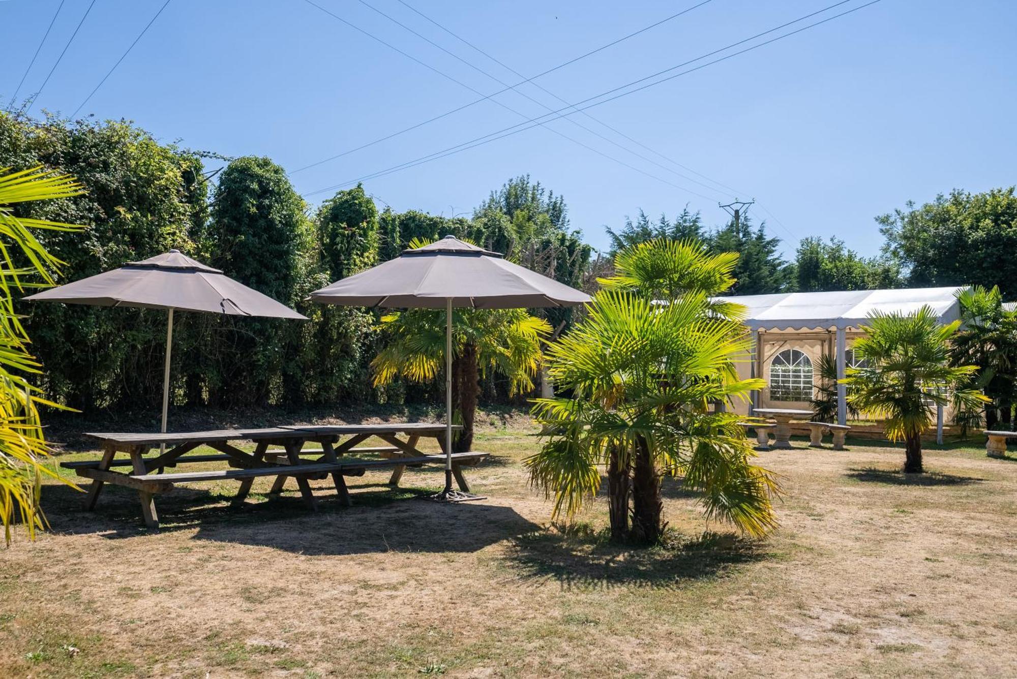 Gites - Domaine De Geffosse Pont-l'Eveque  Exterior photo